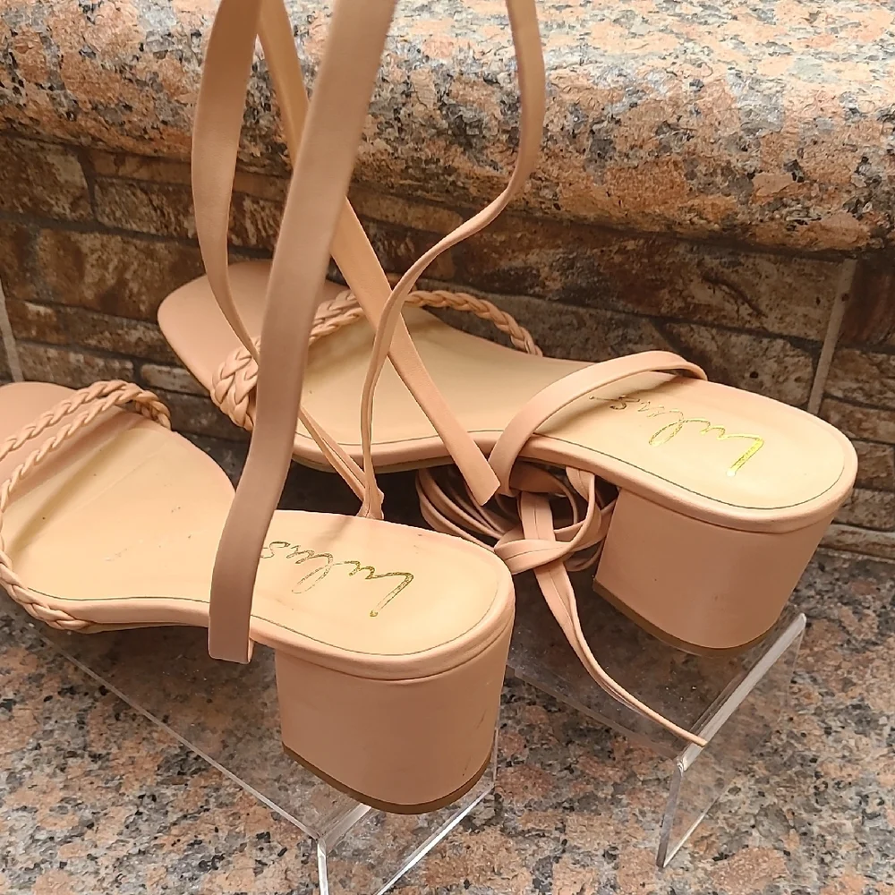 Lulus chic blush
